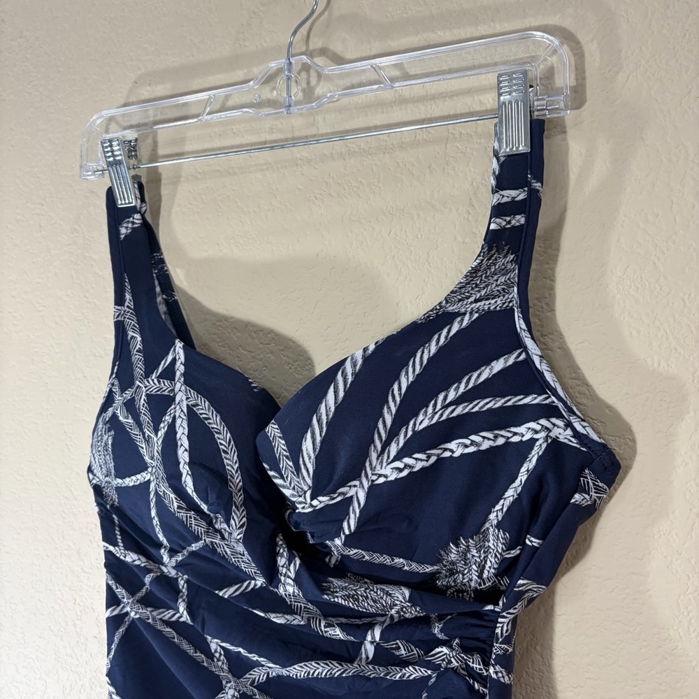Miraclesuit Wrap Blue and White One Piece Swimsuit 14” Chest Sz Laying Flat - Picture 3 of 12